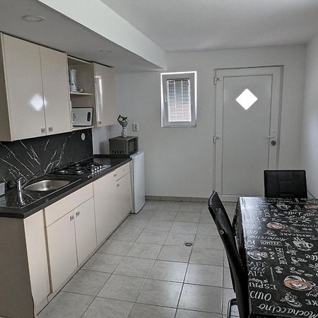 Apartment Mojca Near Bled Zabreznica Экстерьер фото